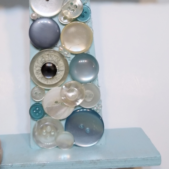 Hand crafted tramp art free-standing wood cross. Decorative cross. - Picture 5 of 8